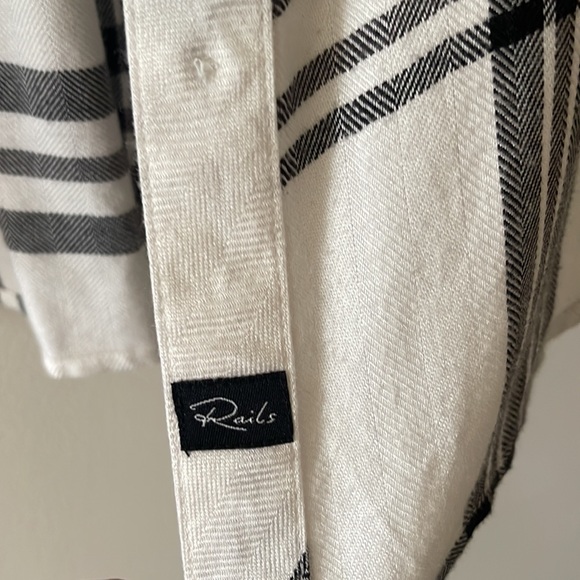 NWOT Rails collard plaid Hunter shirt - Picture 7 of 9